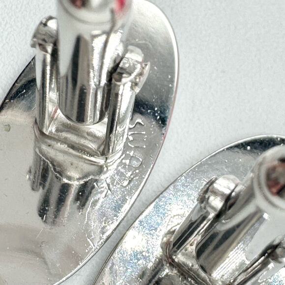 Vintage Swank Cufflinks Matte Shiny Silver Tone Oval Signed Textured Retro Cool - Picture 5 of 10